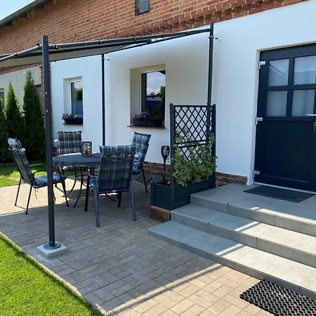 Claudia Landurlaub - Abc332 *