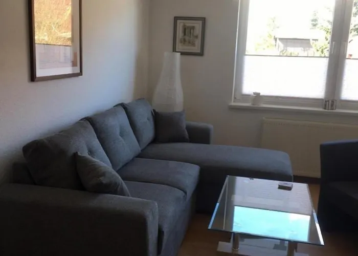 Claudia Landurlaub - Abc332