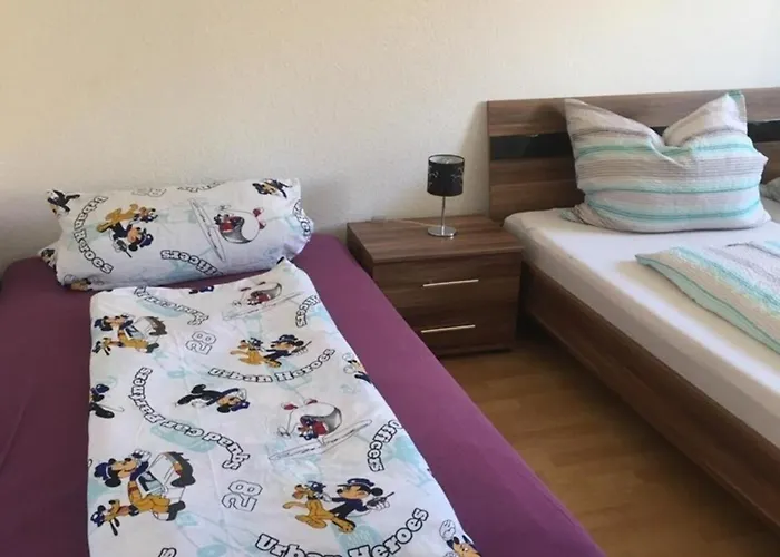 Claudia Landurlaub - Abc332